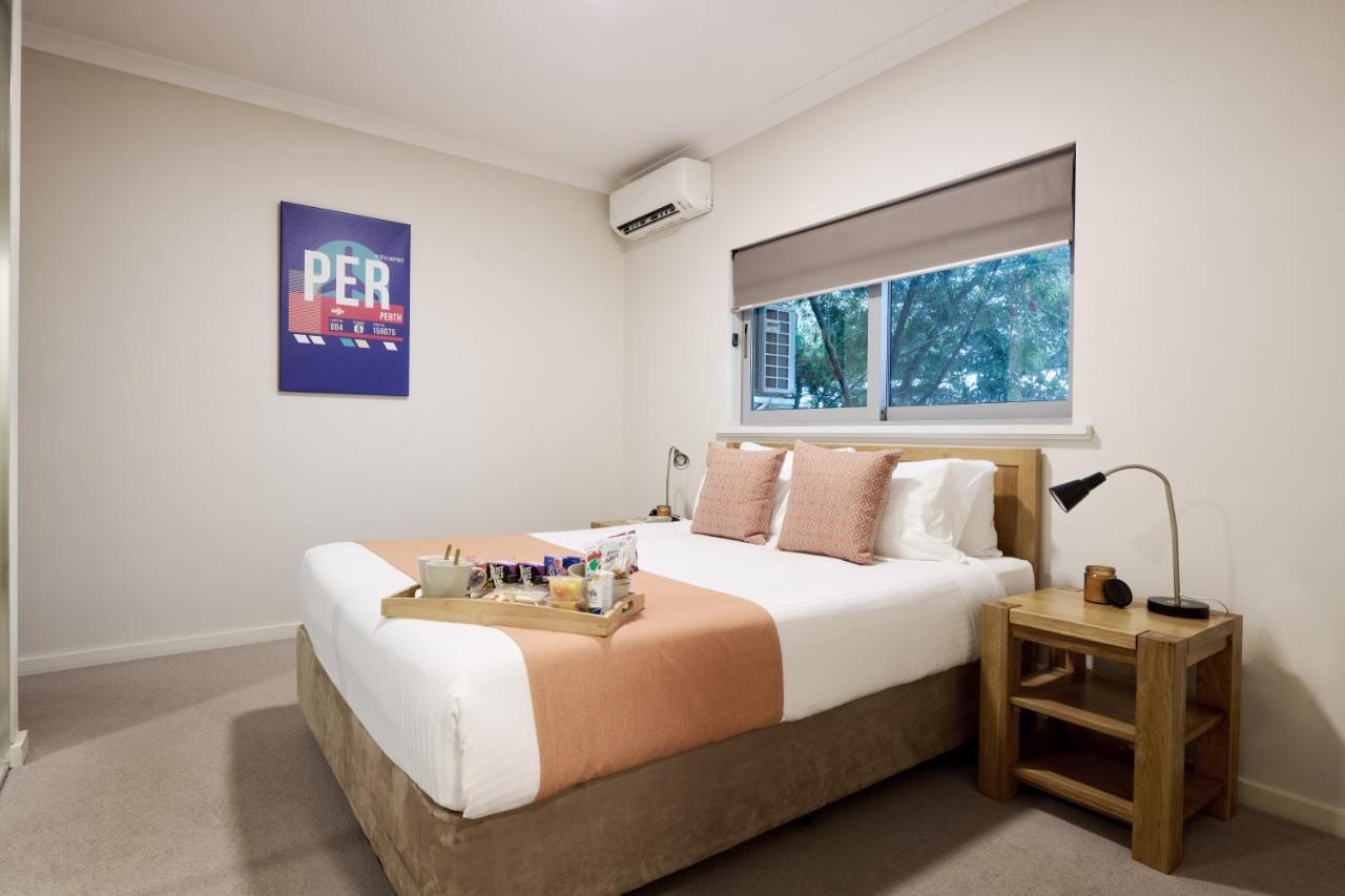Airport Apartments By Vetroblu Perth Exterior photo